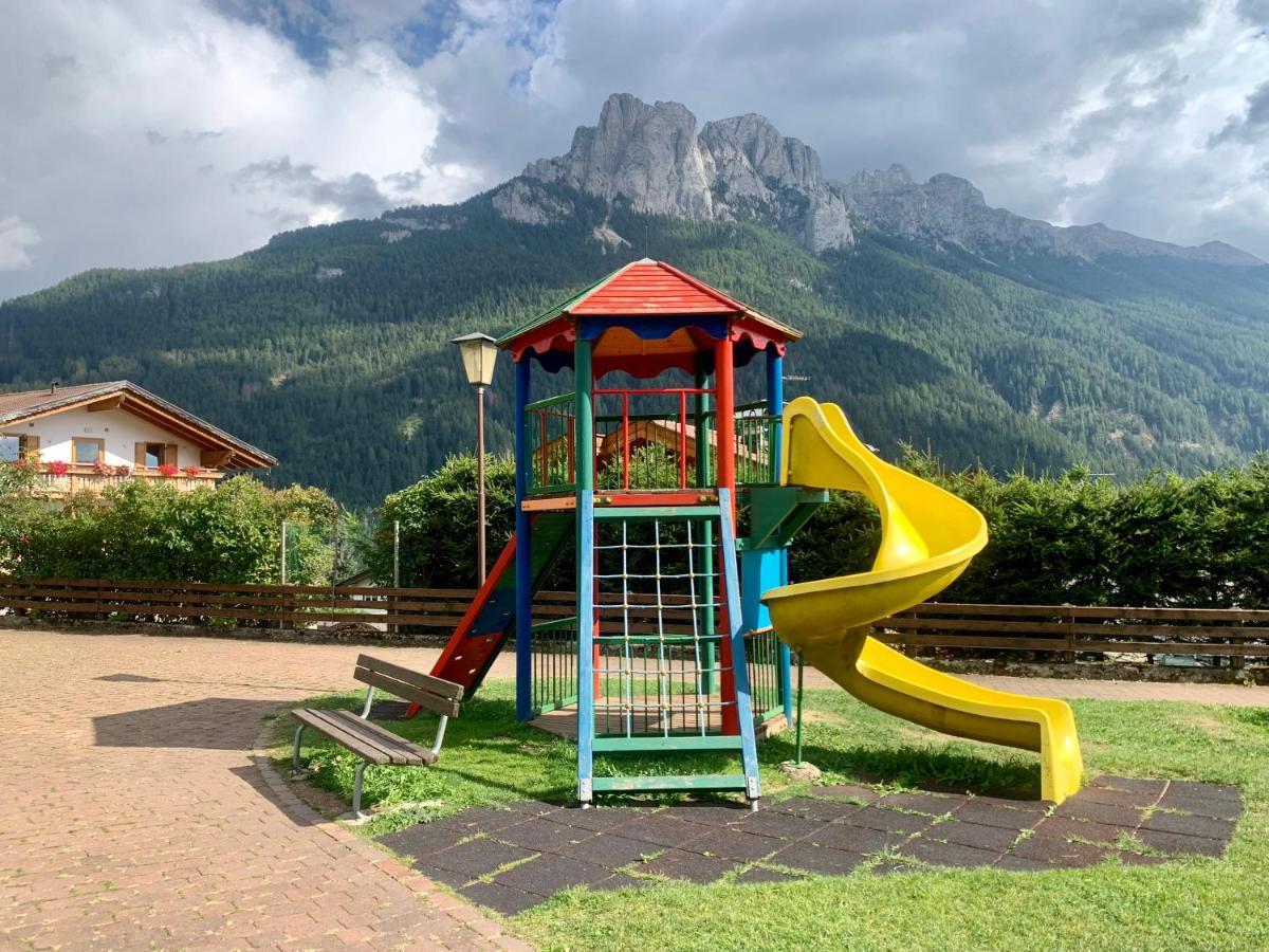 Casa Di Franz Hotel Vigo di Fassa Ngoại thất bức ảnh